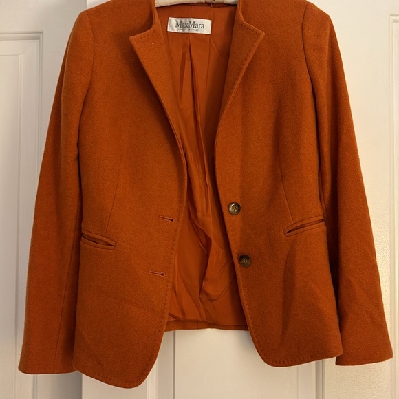 MaxMara Cashmere Jacket - Picture 2 of 4